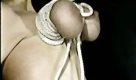 뜨거운 금발을 가져옵 포르노는 실제 집에서 만든 두 가지 스터드