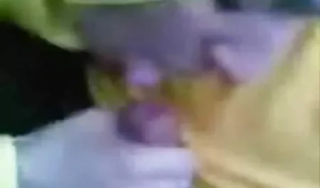 섹시한중년여성,큰가슴,자위 부르는 엄마